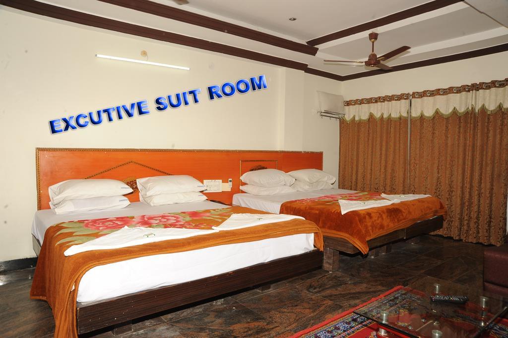 Hotel V.K.Residency Tirupati Esterno foto