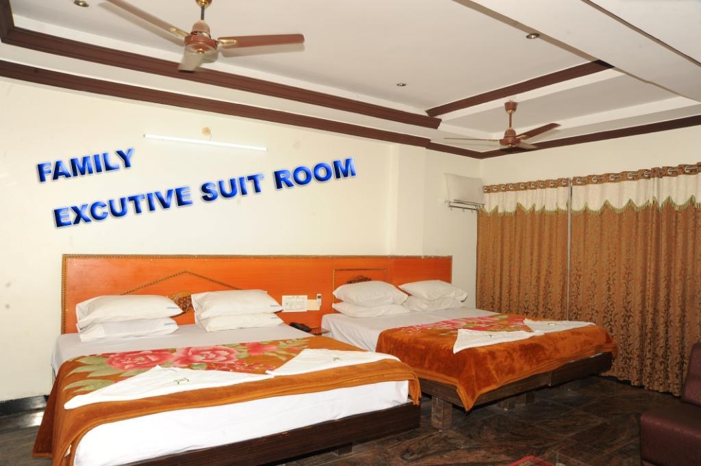 Hotel V.K.Residency Tirupati Esterno foto
