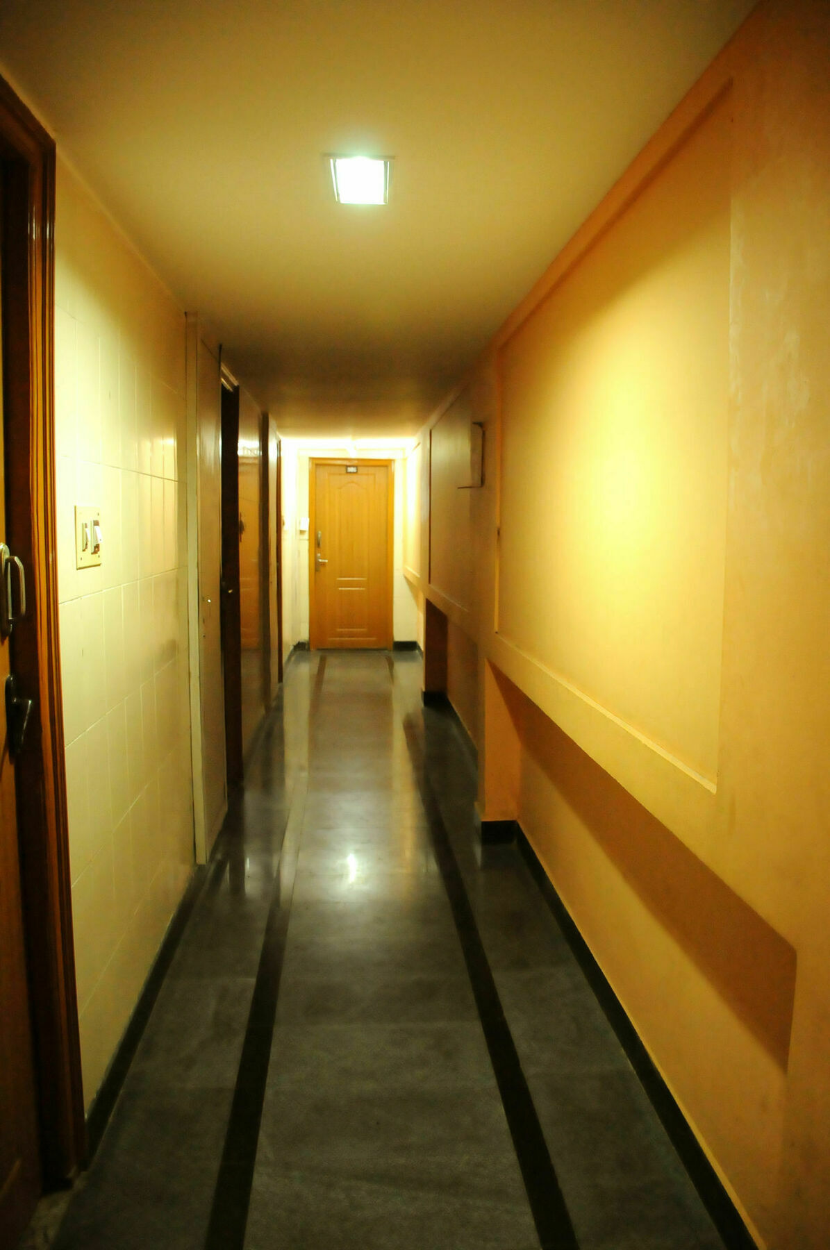 Hotel V.K.Residency Tirupati Esterno foto
